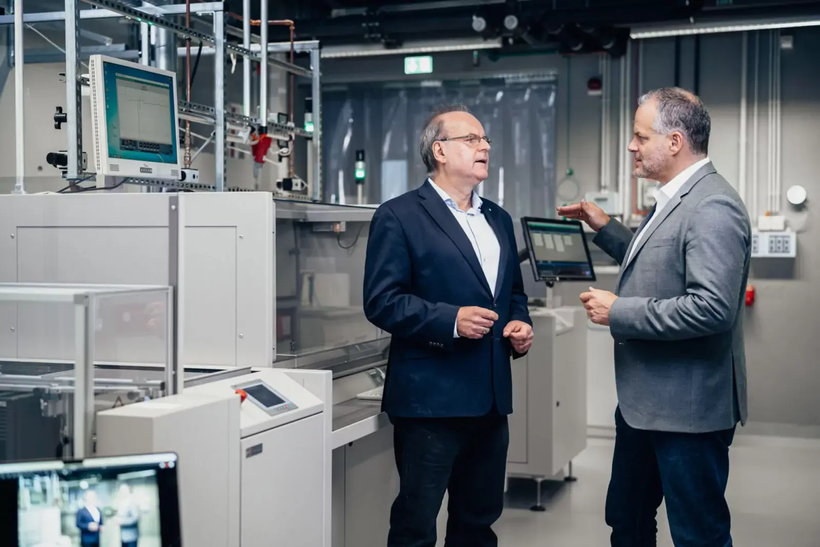 A conversation between Professor Alexander Michaelis and Dr. Werner Ponikwar